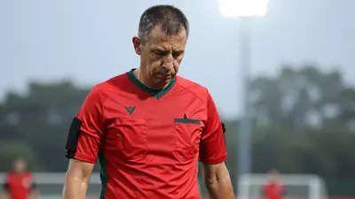 وفاة حكم مغربي يفتح أبواب كأس العالم